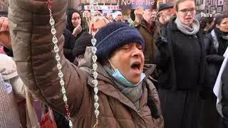 Pro-Life vs Pro-Choice Protest in New York City