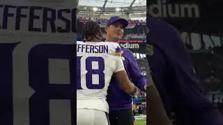 Coach checking in with Justin Jefferson & Adam Thielen
