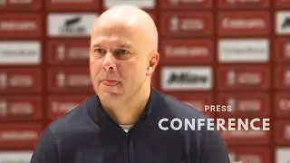 Konferensi pers Arne slot Liverpool vs Barnsley. Conor Bradley akhiri musim lebih cepat 