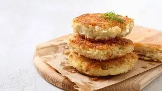 The Easiest Crab Cakes You&rsquo;ll Ever Make