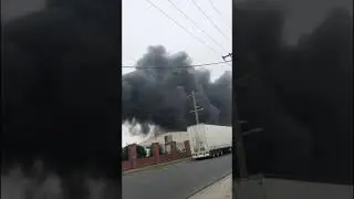 Big factory fire in Footscray Victoria 30/08/2018
