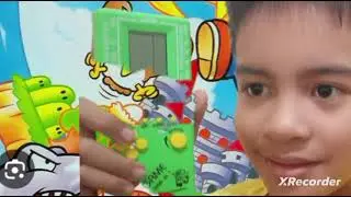 Kristoff Plays Super mario land 2 in Brickgame