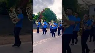 Um pouco das apresenta&ccedil;&otilde;es em desfiles 🎺🥁🎼 #patria #percuss&atilde;o #sopro #desfile