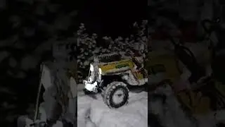 snow trail in the dark #rochobby #crawler #rc
