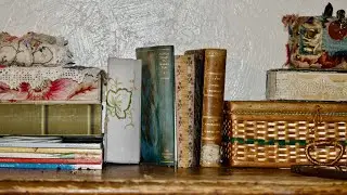 Работаю над второй книгой из серии, в которой буду создавать дневники из 4 разных материалов.