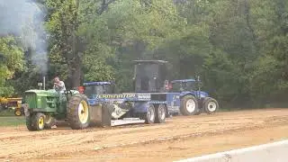 7,500 LB  tractor pull farm stock @ Two top Rutan antique tractor pull PA 2024