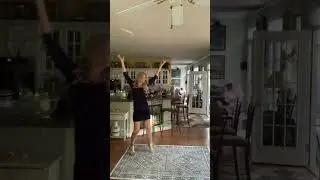 I WAS IN MY 20's WHEN THIS SONG CAME OUT! MY LIFE AT 70 years old with Rock'n Dancing Mom 70*31