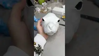 Watch how I sculpt a Steller sea lion head for an artdoll. #sculpting #artdoll