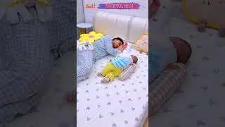 Baby Sleep Patting Hand &ndash; Reduce Nighttime Crying and Startle #InfantSleep