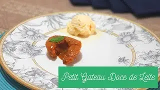 Petit Gateau de Doce de Leite