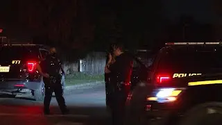 17-year-old walking on street stabbed on SW Side