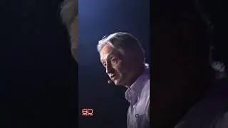 Geoffrey Hinton sees now as a turning point in AI #shorts