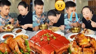 Có một người đã ăn hai suất cơm trưa, thậm chí còn dám ăn trộm cả thịt lợn kho.#cuocdoitoi