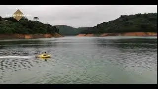 Inflatable remote electric surfboard