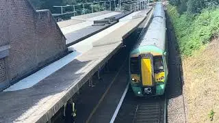 Southeastern 377128 Train at St Mary Cray Station