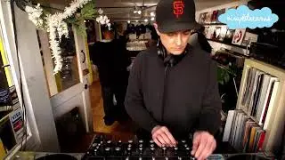 BLACKSTONE FRIDAY with Vinyl Dreams DJs