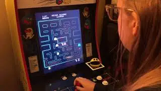Arcade1up Pac-Man PLUS gameplay!!