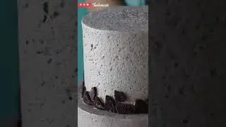Satisfying cake?!?! Snapchat//tastemade food fridays