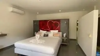 Massive Price Drop Hotel or Medical Center Casa 22 Sos&uacute;a