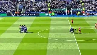 Leicester Vs Birmingham 2023 - Leicester team huddle and coin toss