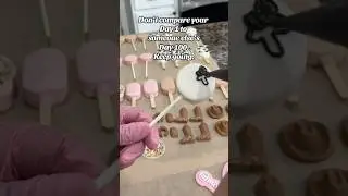 Cow print cake pops