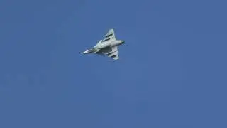 Gripen low pass - HuAF afternoon training