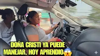 DO&Ntilde;A CRISTI Aprende A Manejar Carro, Como Encargada Suplente Tiene Que Aprender A Manejar Carro😱