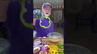 Fried onion rings or fried bell pepper rings? #food  #cooking  #deliciousfood #recipe