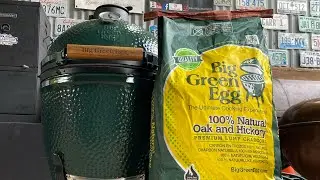 How to start a Fire in the Big Green Egg | How to Clean Out the Big Green Egg | Easy and Simple