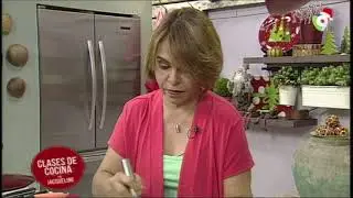 Aprende a preparar un Pastel Maduro al Pastitsio en Clases de Cocina con Jacqueline 3/4