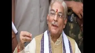 All should accept SC verdict with humility: Murli Joshi