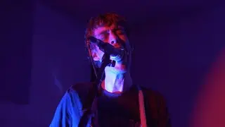 Insecure Men &ndash; Time Is A Healer (Live at The Horse Hospital, London)