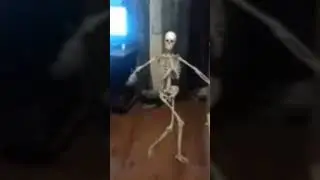 Esqueleto dan&ccedil;ando ao tema de Linkin Park #memes #funny #shortscurtos #seilafmbatam