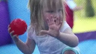 Bounders Bounce House T3i Manual Video Test