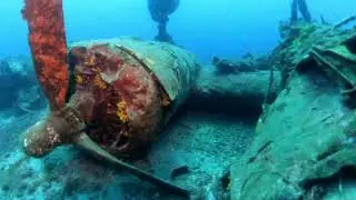 Airplane Wreck WWII B-24 - Vis Island#gopro
