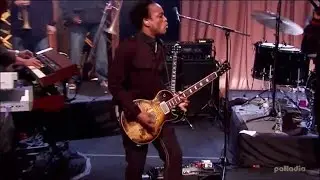 Kirk Douglas (The Roots) Amazing Guitar Solo