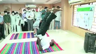 Minister inaugurates Siddha and Yoga war room, joins the session