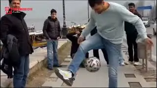 Patrick Bauer Famous freestyle footballer showcased incredible football juggling skills at Srinagar