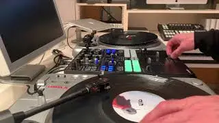DRUMMING TURNTABLISM DJ - Demostraci&oacute;n patr&oacute;n r&iacute;tmico inicial  (DJ J&oacute;tatebe) 🎧  🤙 💥
