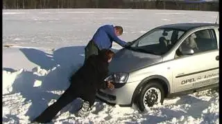 Bergung PKW der sich im Schnee festgefahren hat 02.02.2002 - No Comment