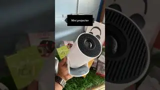 Mini projector just 3999 ram mobile&rsquo;s