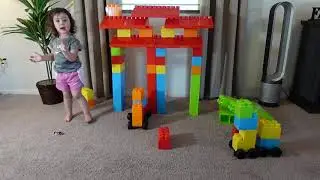 Kids JUMBO building blocks!  Averie loves to build things, come check it out!!