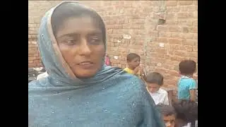Let us join hands to fight against illiteracy - Demonstration by District Okara