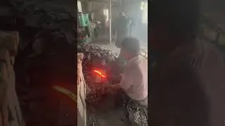 Palm Machete Forging &ndash; Traditional Craft Meets Air Hammer Power | Factory Process