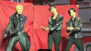 260131 &bull; ATEEZ - Blind @ In Your Fantasy in Jakarta #에이티즈 #ATEEZ #blind #fyp #kpop #inyourfantasy 