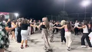 ΛΕΝΑ ΖΕΤΤΑ, ΓΙΑΝΝΗΣ ΖΙΑΚΟΣ ΚΛΑΡΙΝΟ, ΛΕΩΝΙΔΑΣ ΠΟΥΡΙΚΗΣ, ΣΥΡΤΑ, ΘΕΛΩ ΝΑ ΕΙΜΑΣΤΕ ΜΑΖΙ ΣΥΝΕΧΕΙΑ
