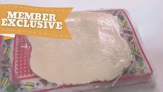 MEMBER EXCLUSIVE #13 // Rolling Out Cookie Dough