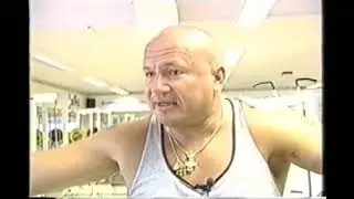 Tony Halme tyrm&auml;si N-sanan 55sekuntiin.