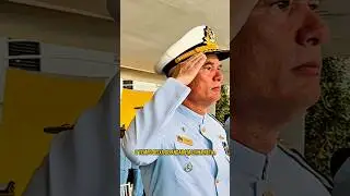 Existem lugares que n&atilde;o se visita.Se honra.Na Escola Naval, recebi minha espada trinta anos atr&aacute;s.⚓️