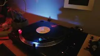 Deep Swing presents Toney Jones - Across The Land (Lou's SOS Dub) [House 1999]